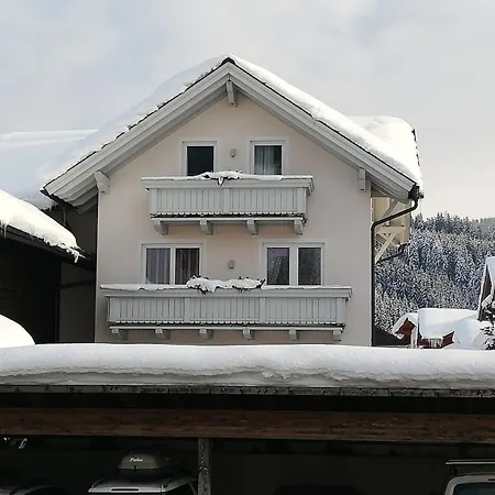 Haus Diamant *